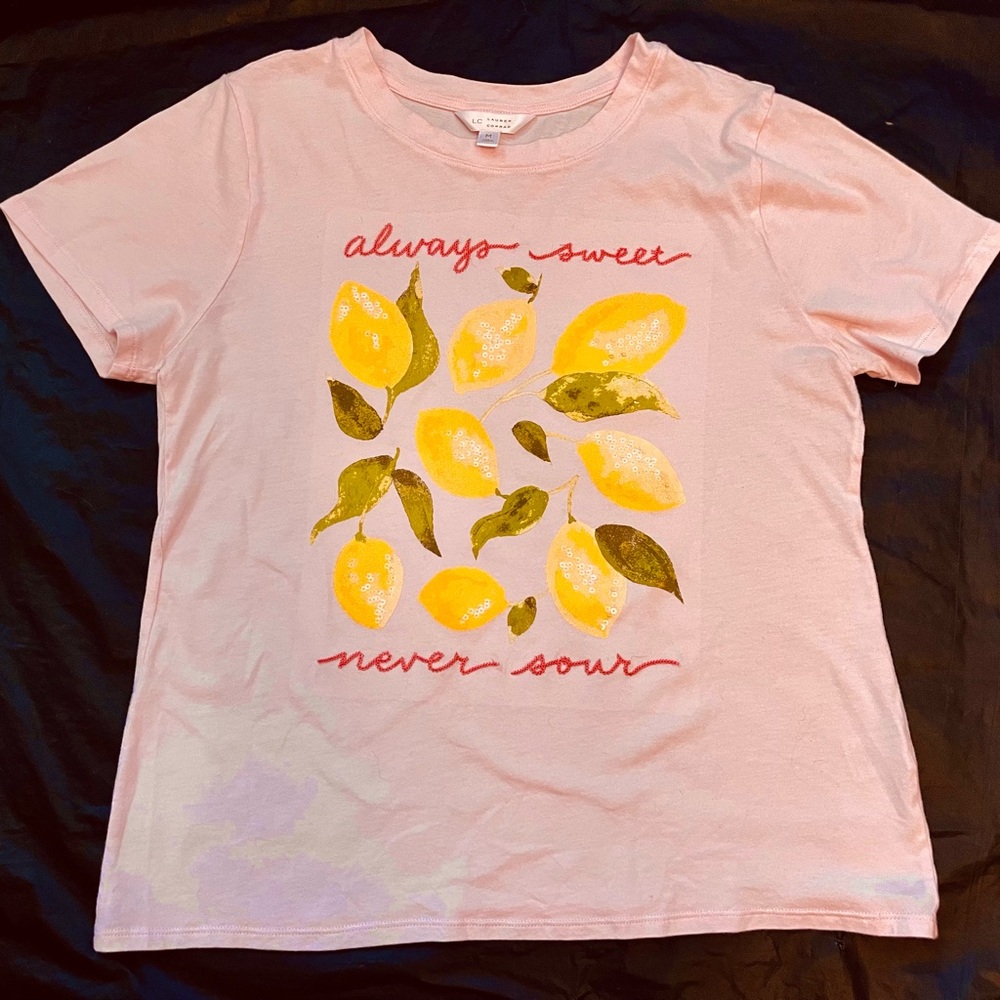 Lauren Conrad medium s/s embroidered /embellished pink cotton T-shirt